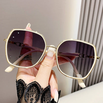 🔥50 % RABATT🔥 UV-Schutz-Sonnenbrille mit großem Rahmen, dünnen und polarisierten Gläsern.