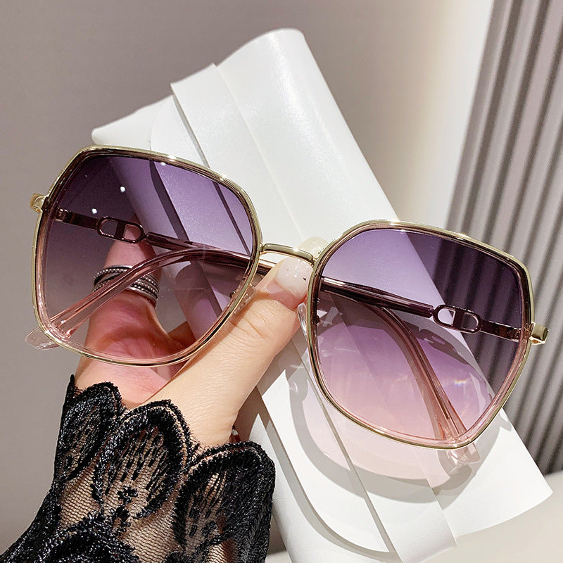 🔥50 % RABATT🔥 UV-Schutz-Sonnenbrille mit großem Rahmen, dünnen und polarisierten Gläsern.