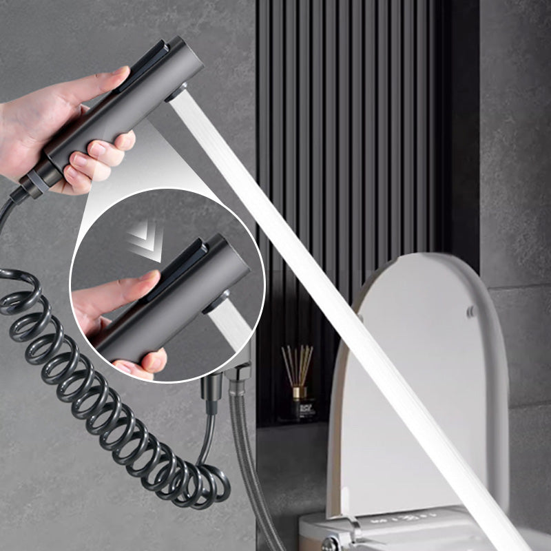 1-In-2-Out Doppelsteuerventil und Bidet-Sprühset gelingen