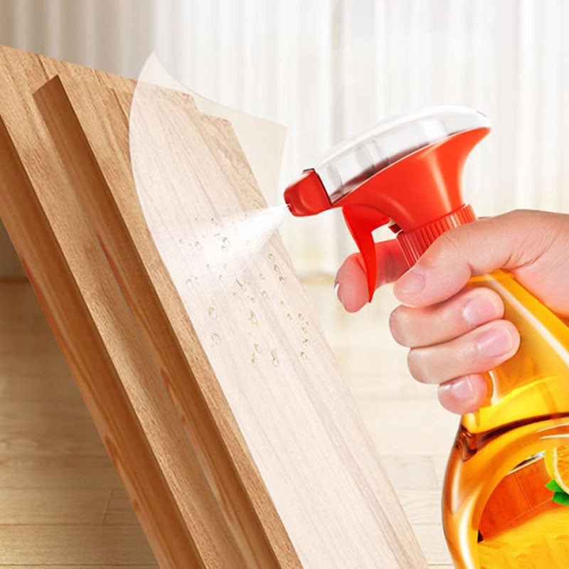 Effizientes Wood Clean & Shine Spray