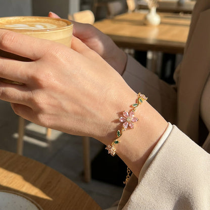 Fröhliches Neujahr! 50% auf alles 🎊⏰Damenarmband mit Kirschblüten-Strass🌸