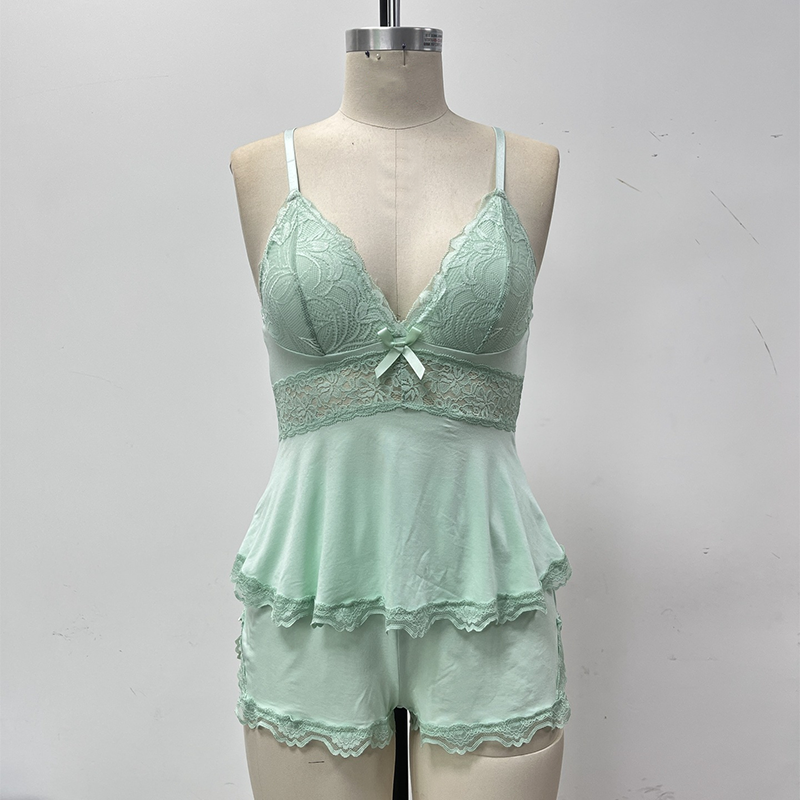 Nachtwäsche-Set aus Camisole und Shorts mit V-Ausschnitt und Spitzenbesatz✨Sanft und sexy – auch zu Hause sollst du stilvoll glänzen!