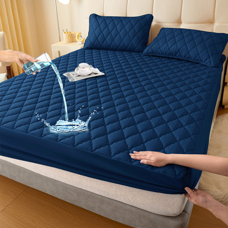 🛌✨ ZEITLICH BEGRENZT – 50% RABATT! Wasserdichte Wattierte Matratzenauflage & Kissenbezüge Set – Atmungsaktiv, pflegeleicht & allergenarm 💦