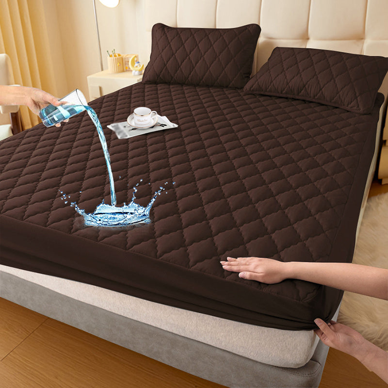🛌✨ ZEITLICH BEGRENZT – 50% RABATT! Wasserdichte Wattierte Matratzenauflage & Kissenbezüge Set – Atmungsaktiv, pflegeleicht & allergenarm 💦