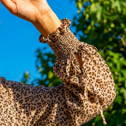🌞Frühlingserwachen: 50% Rabatt!👗 Damen-Minikleid mit V-Ausschnitt, langen Laternenärmeln & Rüschensaum – Figurbetont, leicht & vielseitig für jeden Anlass