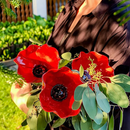 Metallblume mit Vogeltränke – Wunderschöne Gartendekoration in einem!
